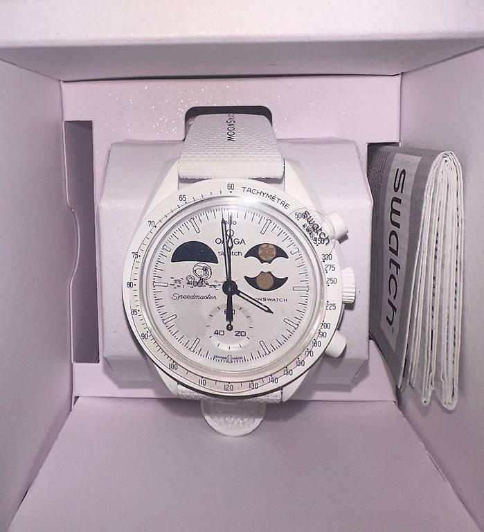 OMEGA X SWATCH MISSION TO EARTHPHASE MOONSHINE GOLD